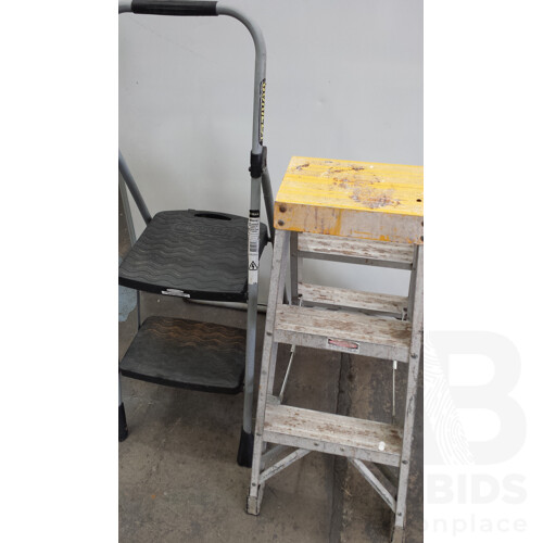 Gorilla 870mm Aluminium Step Ladder and Gorilla 1130mm Folding Steps