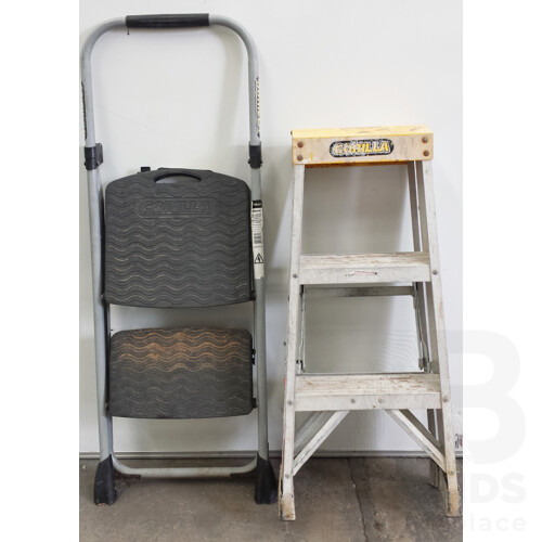 Gorilla 870mm Aluminium Step Ladder and Gorilla 1130mm Folding Steps