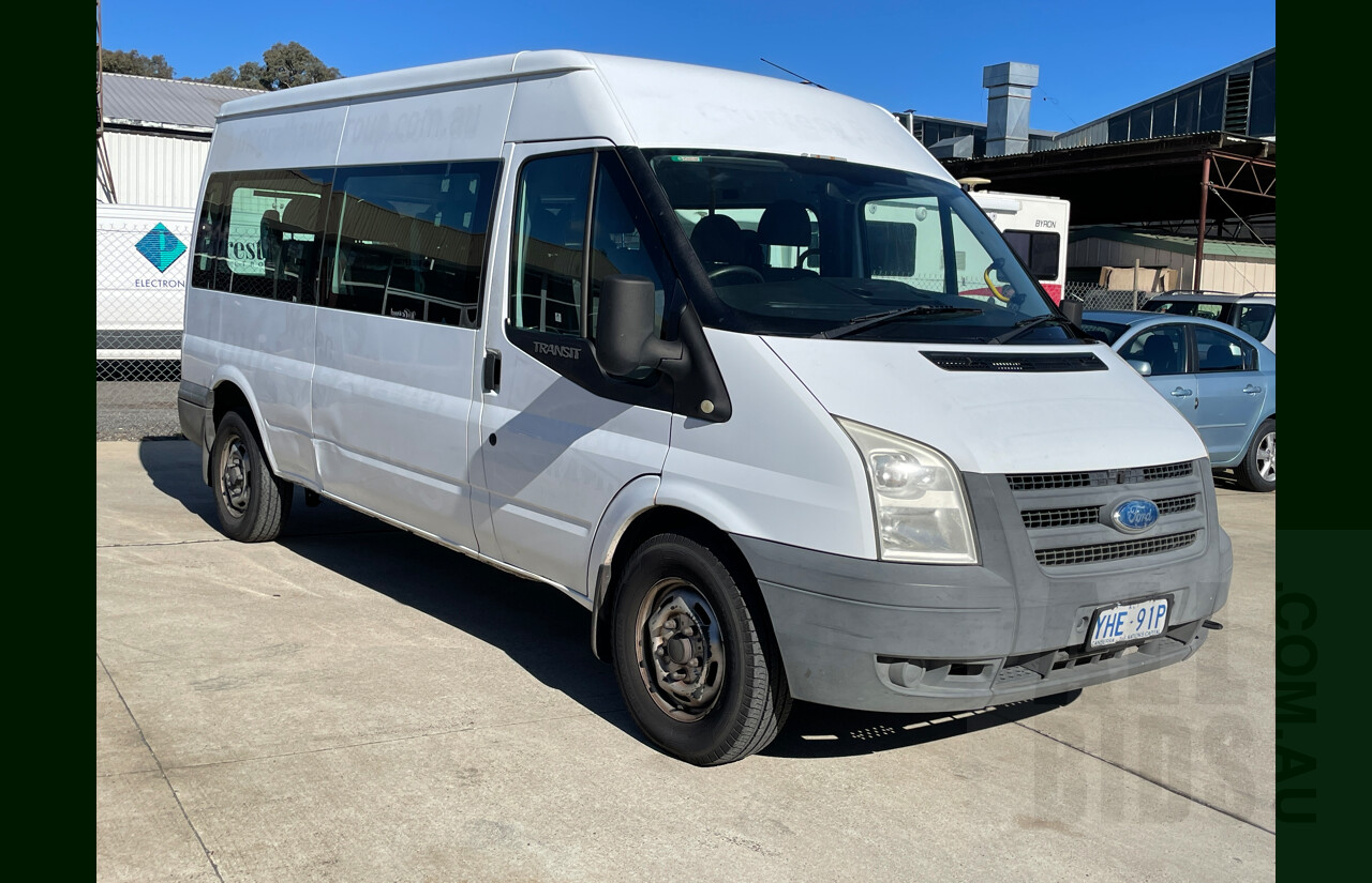 6/2010 Ford Transit 12 SEAT VM MY08 Bus White 2.4L