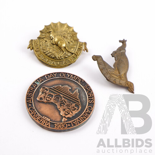 Two Australian World War One Badges and 1980 Australia Day Olympic Sports Carnival Medallion