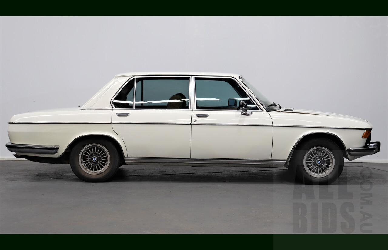 6/1976 BMW E3 (New-Six) 3.0LA 4d Sedan White 3.0L