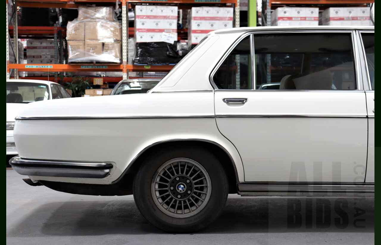 6/1976 BMW E3 (New-Six) 3.0LA 4d Sedan White 3.0L