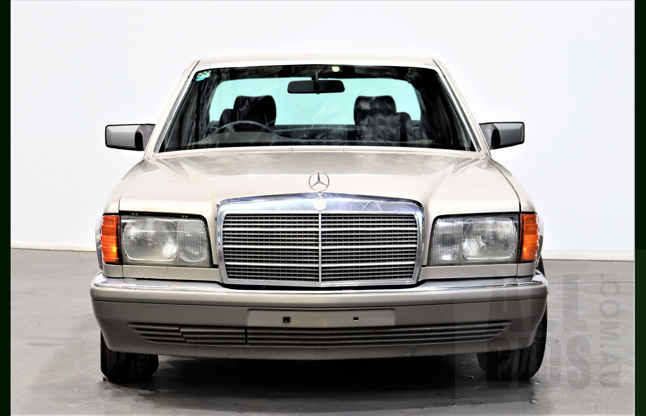 4/1987 Mercedes-Benz 300 SEL W126 4d Sedan Beige 3.0L