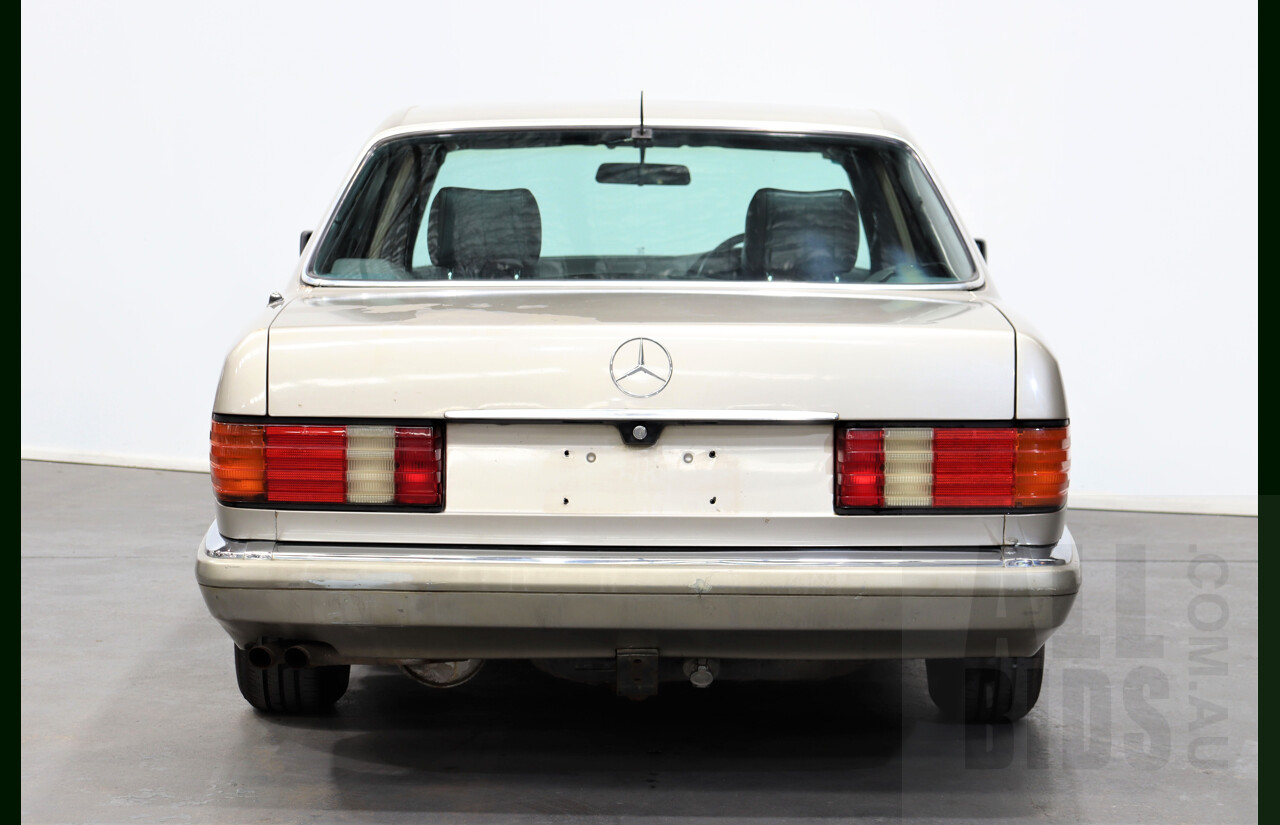 4/1987 Mercedes-Benz 300 SEL W126 4d Sedan Beige 3.0L