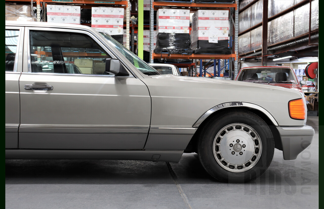 4/1987 Mercedes-Benz 300 SEL W126 4d Sedan Beige 3.0L