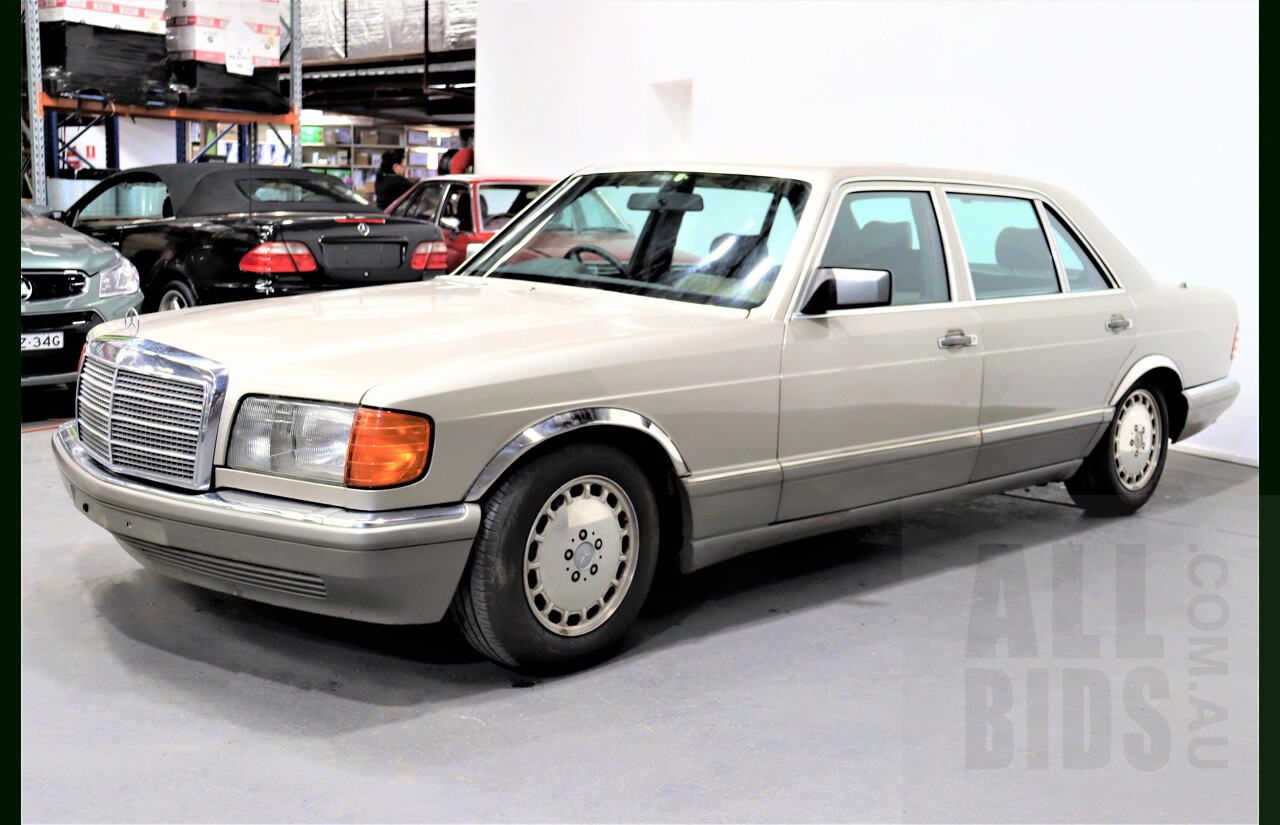 4/1987 Mercedes-Benz 300 SEL W126 4d Sedan Beige 3.0L