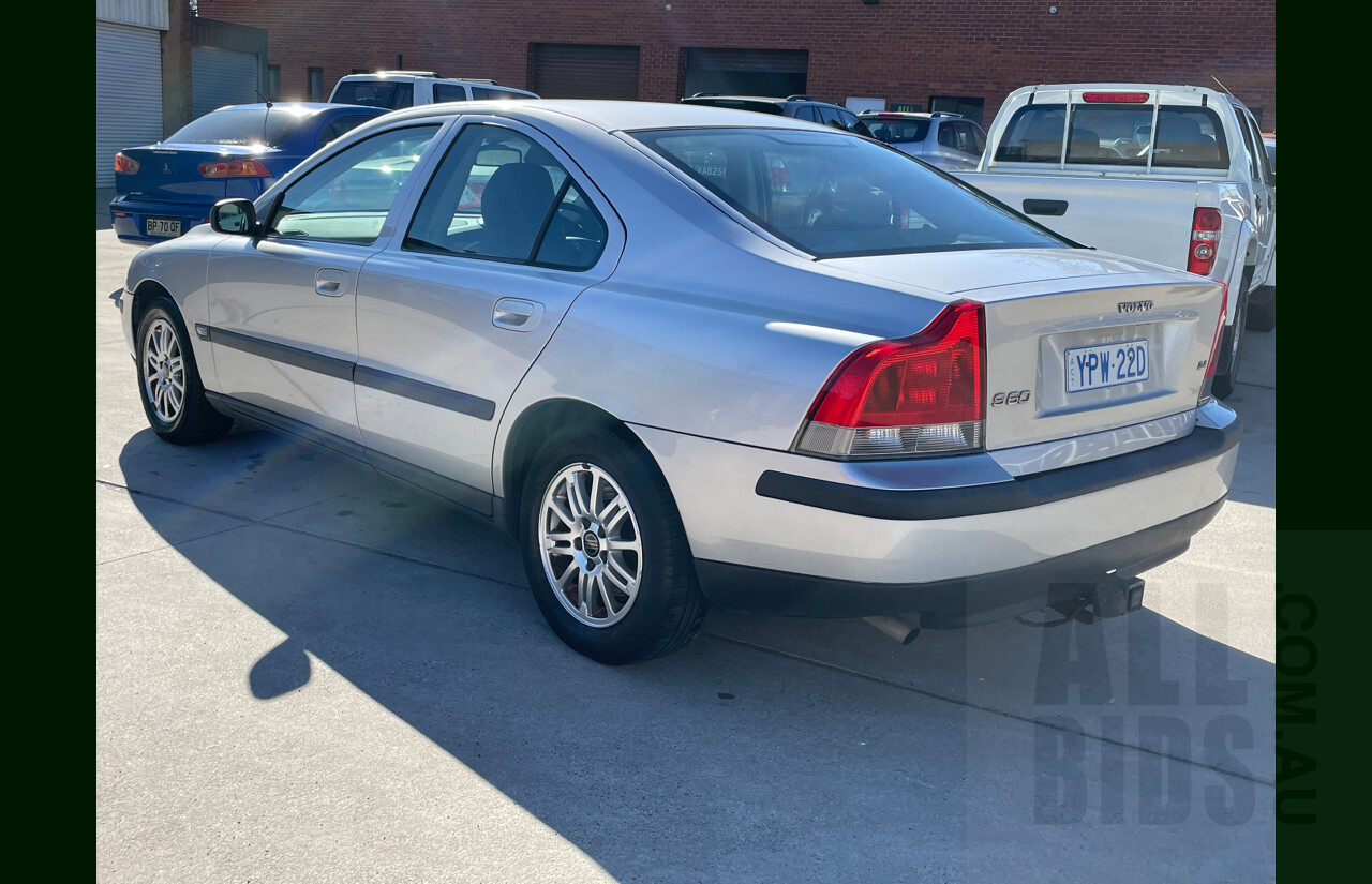 2/2004 Volvo S60 2.4 MY04 4d Sedan Silver 2.4L