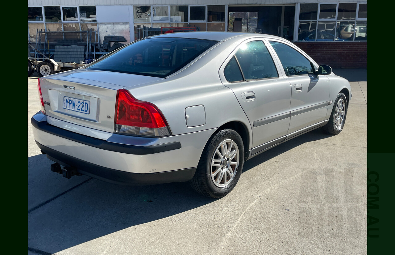 2/2004 Volvo S60 2.4 MY04 4d Sedan Silver 2.4L