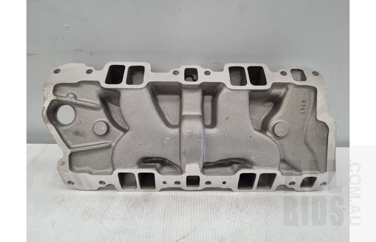 Edelbrock Performer Intake Manifold (2101) - 1955 to 1986 Small Block Chev