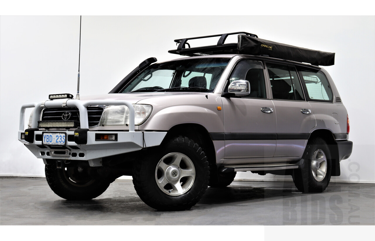 6/2000 Toyota Landcruiser GXL (4x4) FZJ105R 4d Wagon Silver 4.5L