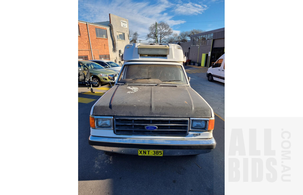 2/1992 Ford F250 C/Cab Ex-Ambulance White 5.8L V8 VIN: 6FPAAAAH2JNR47485 REG: XNT385