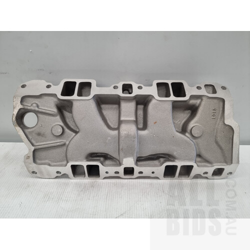 Edelbrock Performer Intake Manifold (2101) - 1955 to 1986 Small Block Chev