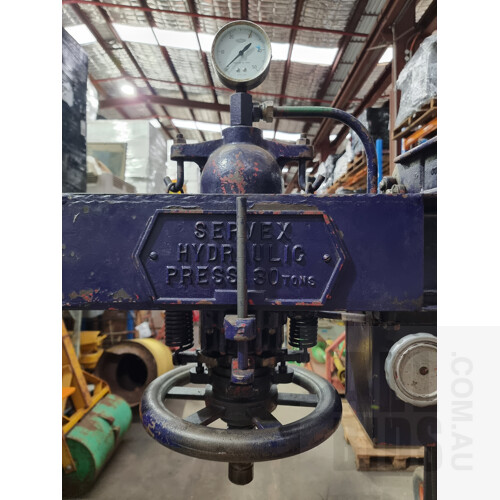 Servex Hydraulic Press - 30 Ton