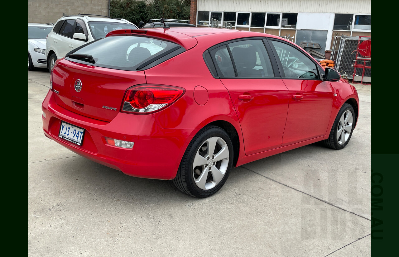 9/2013 Holden Cruze Equipe JH MY14 5d Hatchback Red 1.8L
