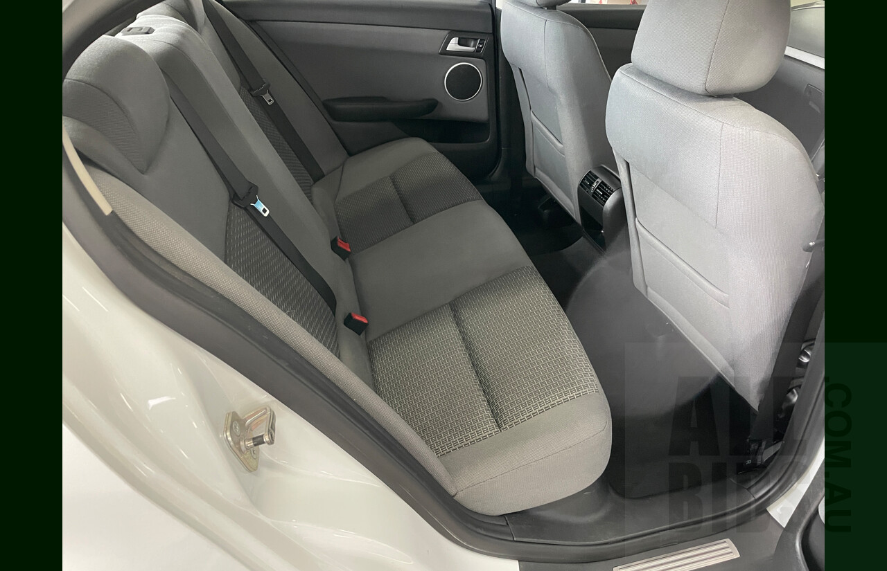 7/2011 Holden Commodore Omega VE II 4d Sedan White 3.0L