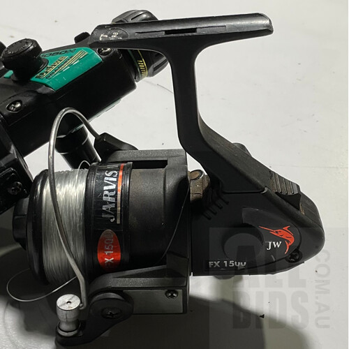 Collection of Three Fishing Reels Including Jarvis Walker, Daiwa Graphite and Pisces 200