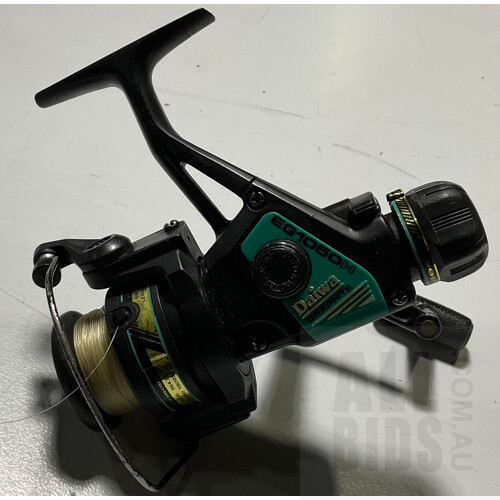 Collection of Three Fishing Reels Including Jarvis Walker, Daiwa Graphite and Pisces 200