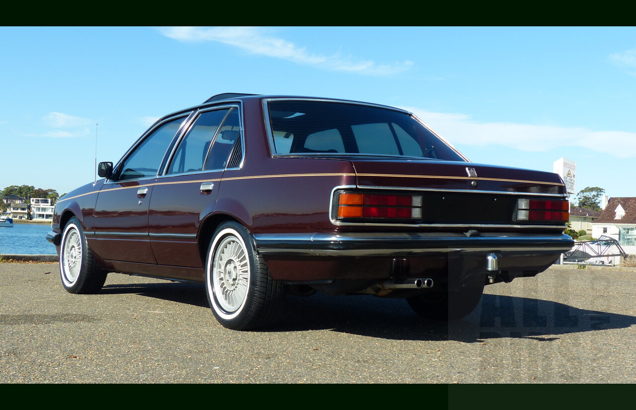 5/1981 Holden Commodore SL/E VC 4d Sedan Dark Carmine Metallic 4.2L V8