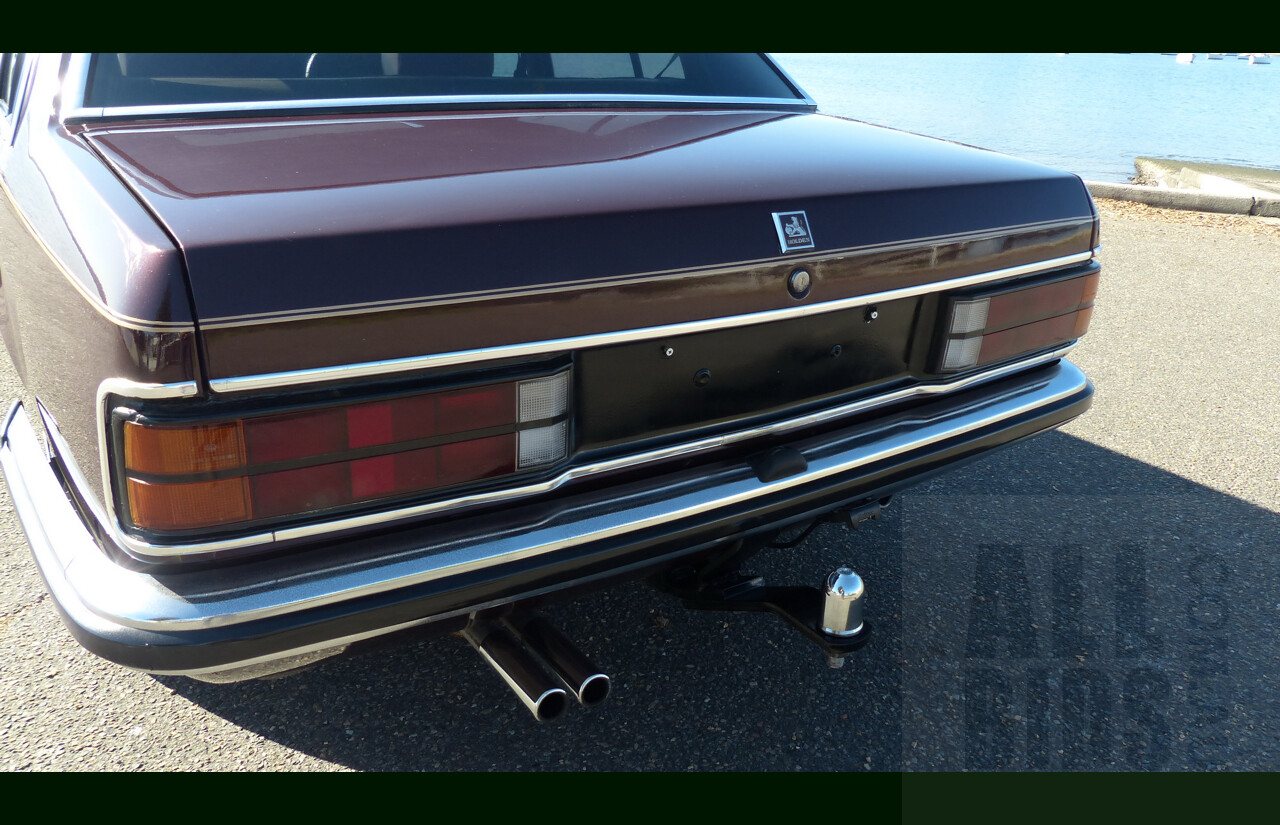 5/1981 Holden Commodore SL/E VC 4d Sedan Dark Carmine Metallic 4.2L V8