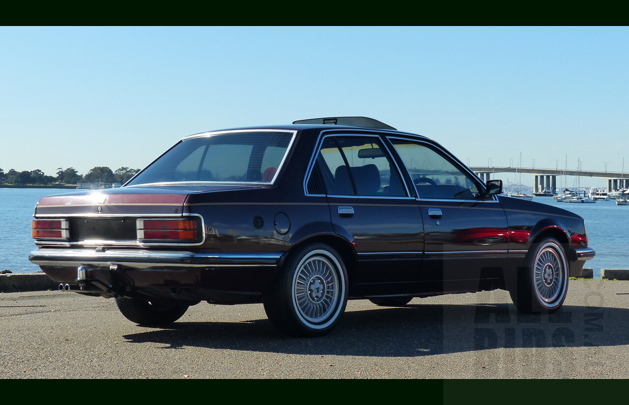 5/1981 Holden Commodore SL/E VC 4d Sedan Dark Carmine Metallic 4.2L V8