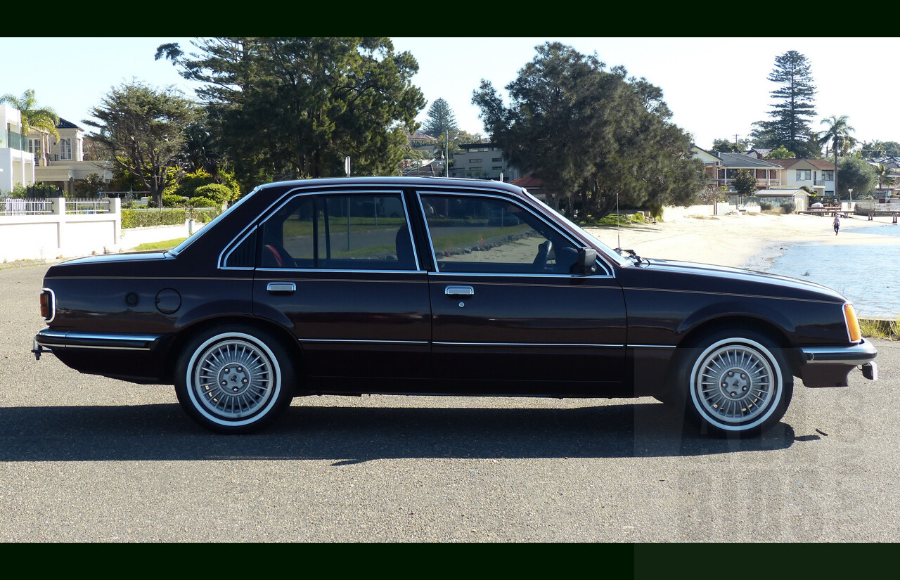 5/1981 Holden Commodore SL/E VC 4d Sedan Dark Carmine Metallic 4.2L V8