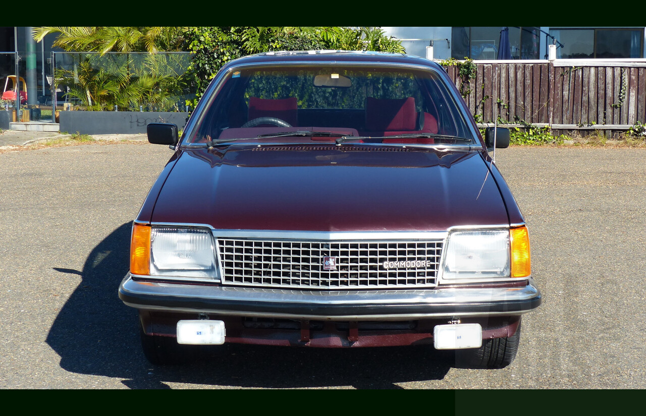 5/1981 Holden Commodore SL/E VC 4d Sedan Dark Carmine Metallic 4.2L V8