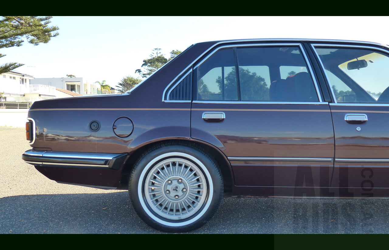 5/1981 Holden Commodore SL/E VC 4d Sedan Dark Carmine Metallic 4.2L V8
