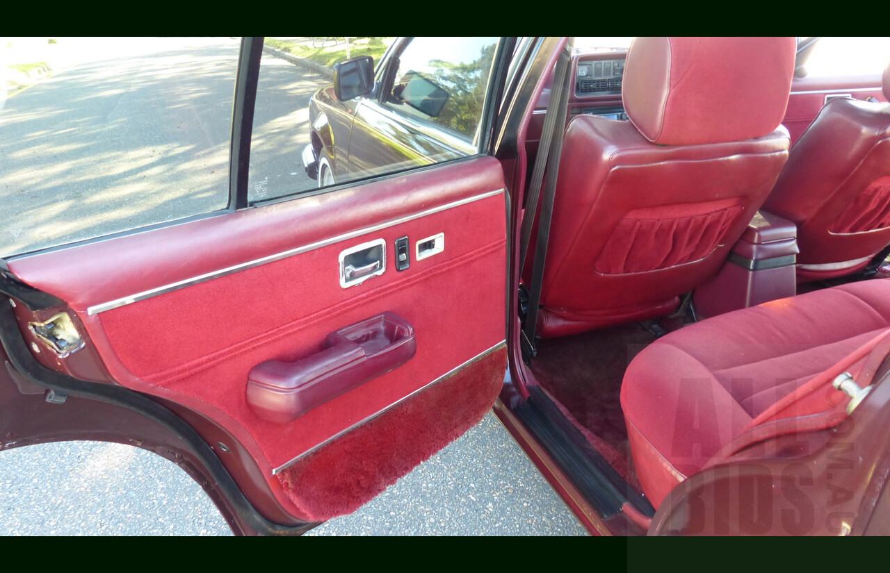 5/1981 Holden Commodore SL/E VC 4d Sedan Dark Carmine Metallic 4.2L V8