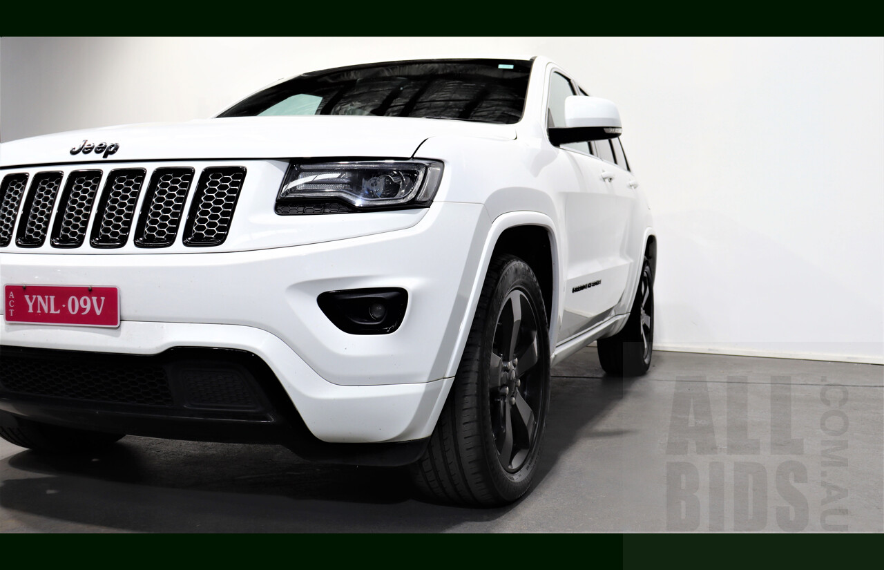 9/2015 Jeep Grand Cherokee Blackhawk (4x4) WK MY15 4d Wagon White 3.0L Turbo Diesel