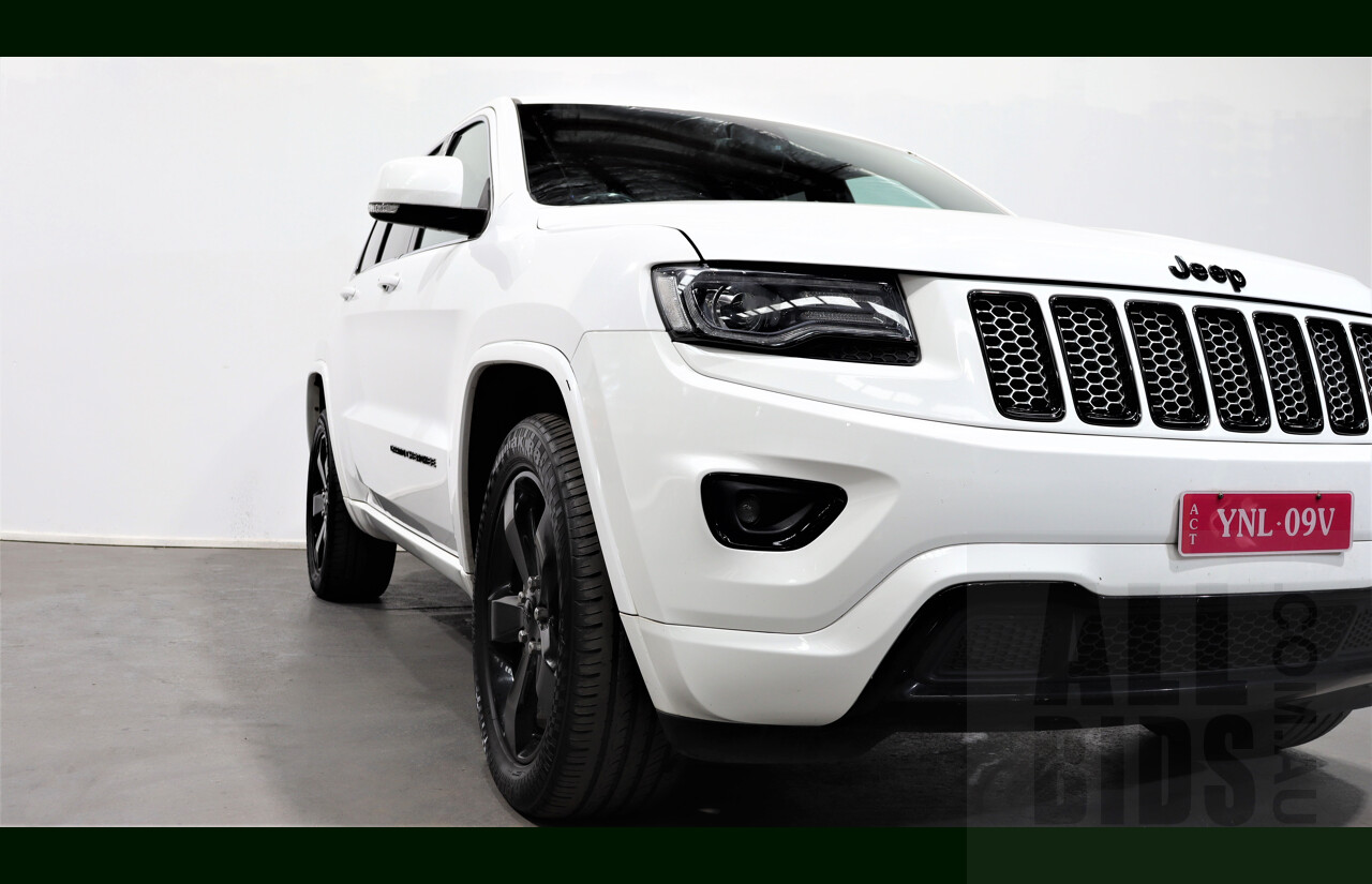 9/2015 Jeep Grand Cherokee Blackhawk (4x4) WK MY15 4d Wagon White 3.0L Turbo Diesel