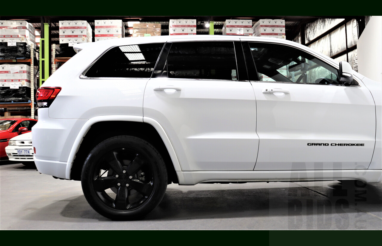9/2015 Jeep Grand Cherokee Blackhawk (4x4) WK MY15 4d Wagon White 3.0L Turbo Diesel