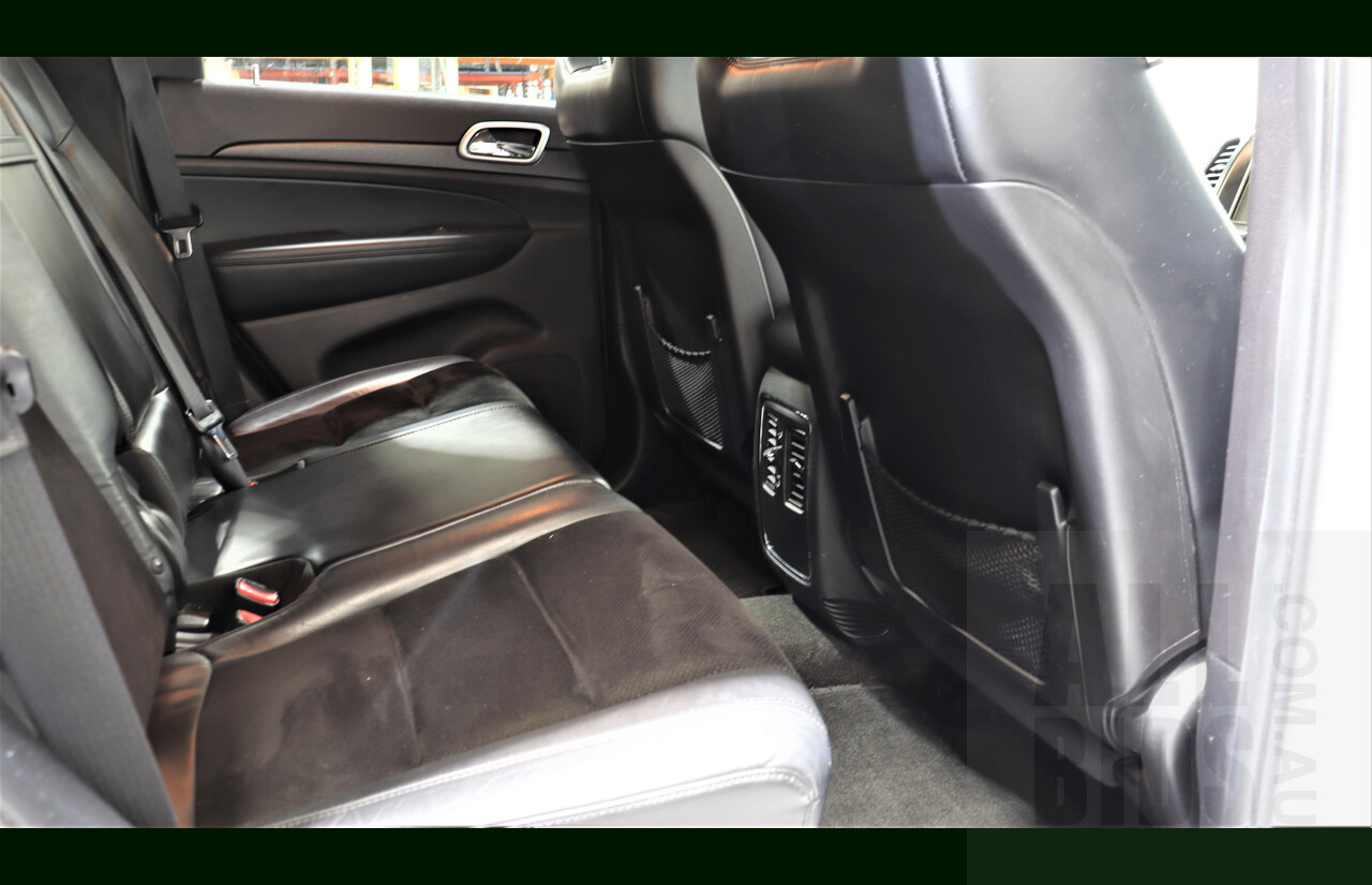 9/2015 Jeep Grand Cherokee Blackhawk (4x4) WK MY15 4d Wagon White 3.0L Turbo Diesel