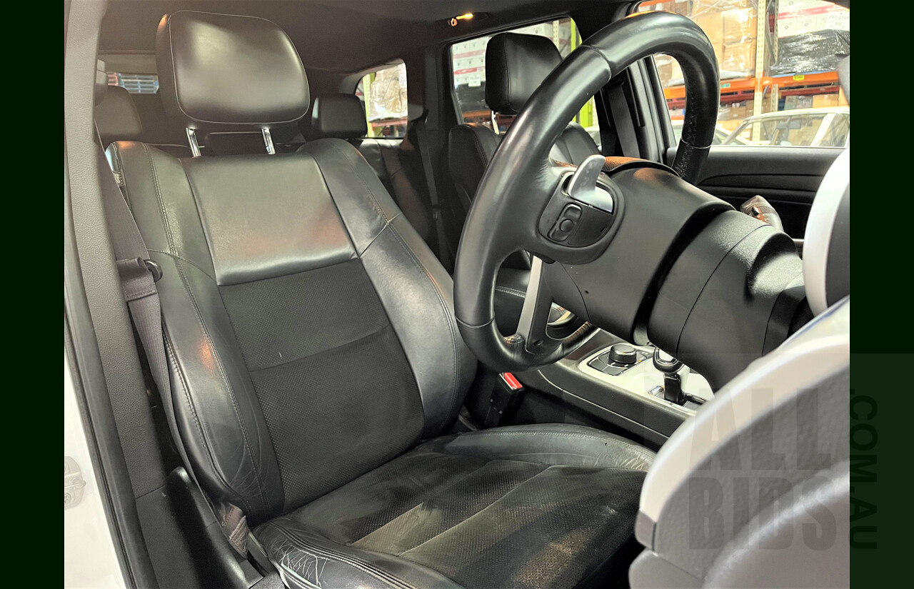 9/2015 Jeep Grand Cherokee Blackhawk (4x4) WK MY15 4d Wagon White 3.0L Turbo Diesel