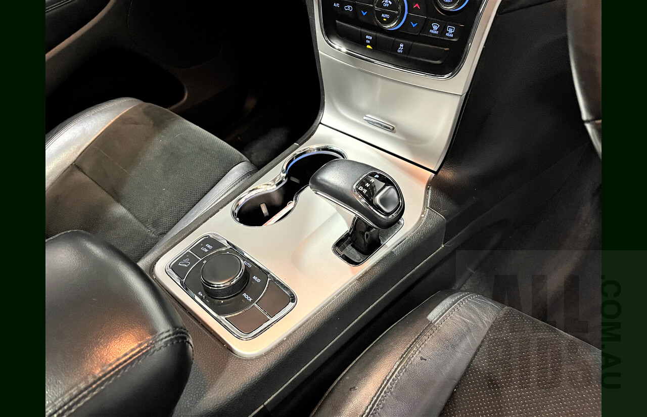9/2015 Jeep Grand Cherokee Blackhawk (4x4) WK MY15 4d Wagon White 3.0L Turbo Diesel