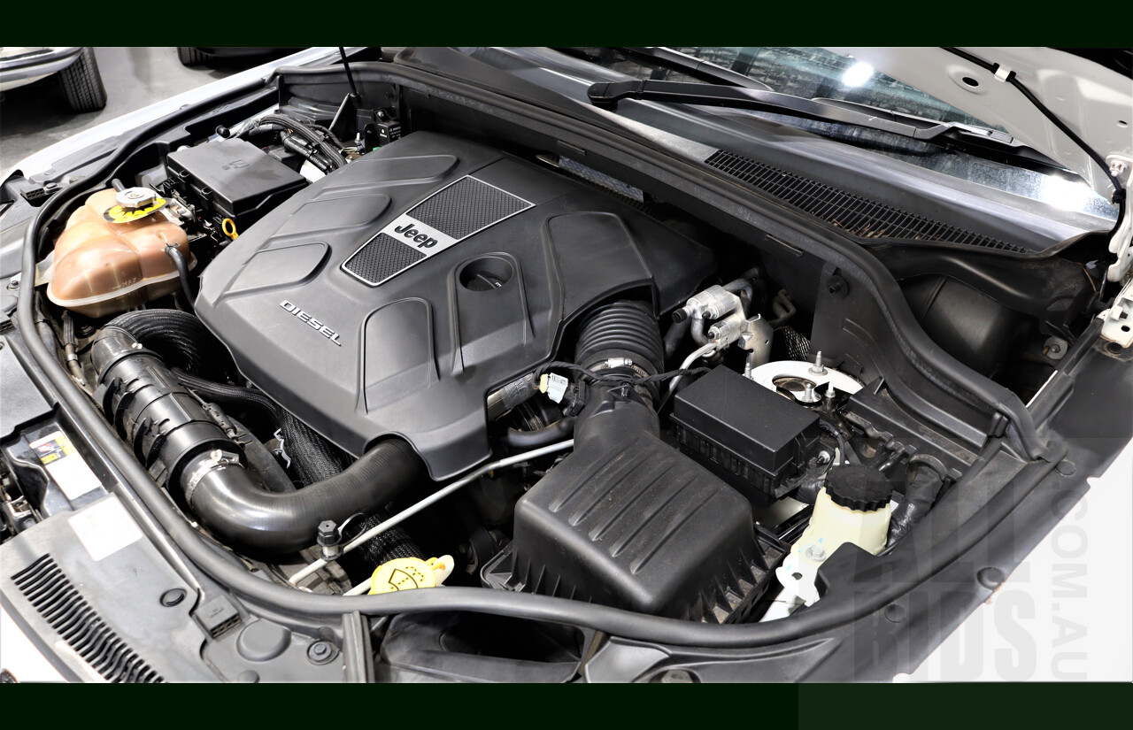 9/2015 Jeep Grand Cherokee Blackhawk (4x4) WK MY15 4d Wagon White 3.0L Turbo Diesel