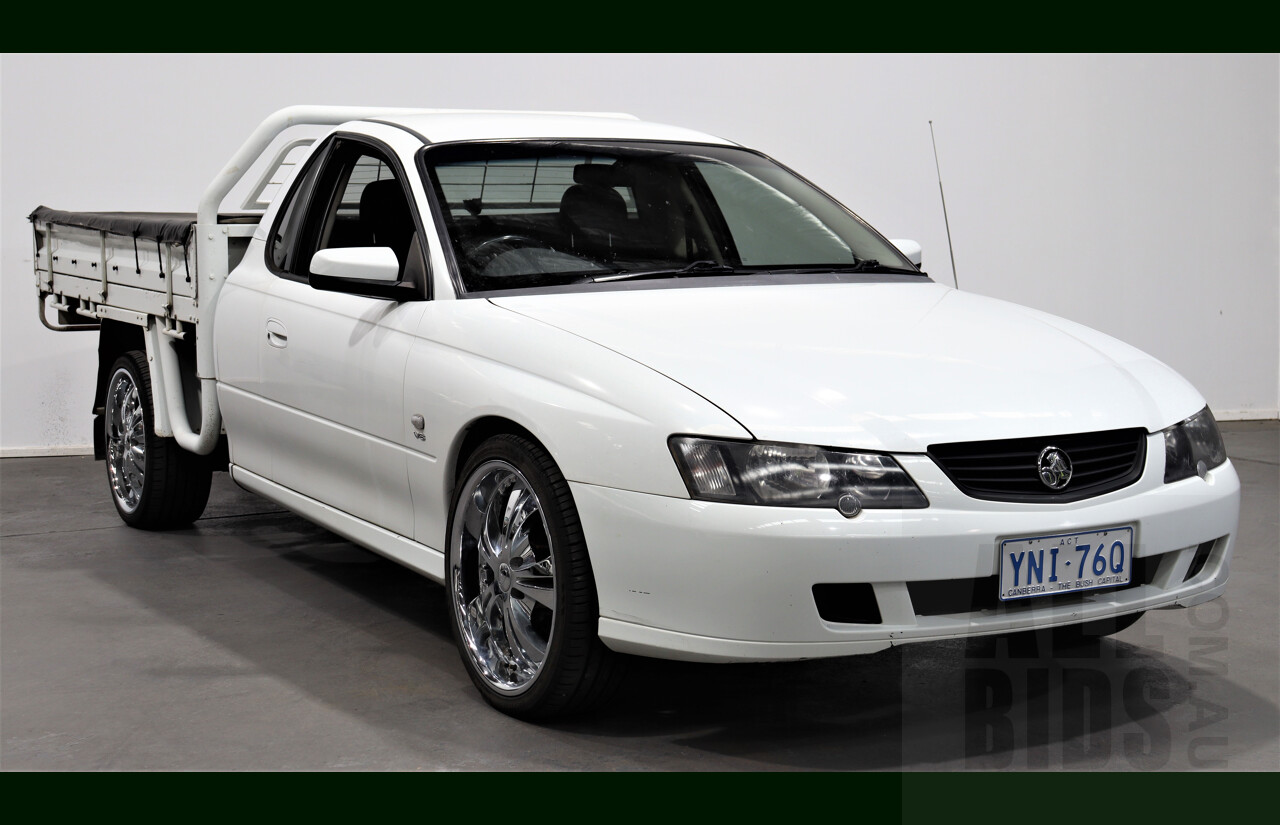 2/2004 Holden Commodore ONE Tonner VYII C/Chas White 5.7L V8