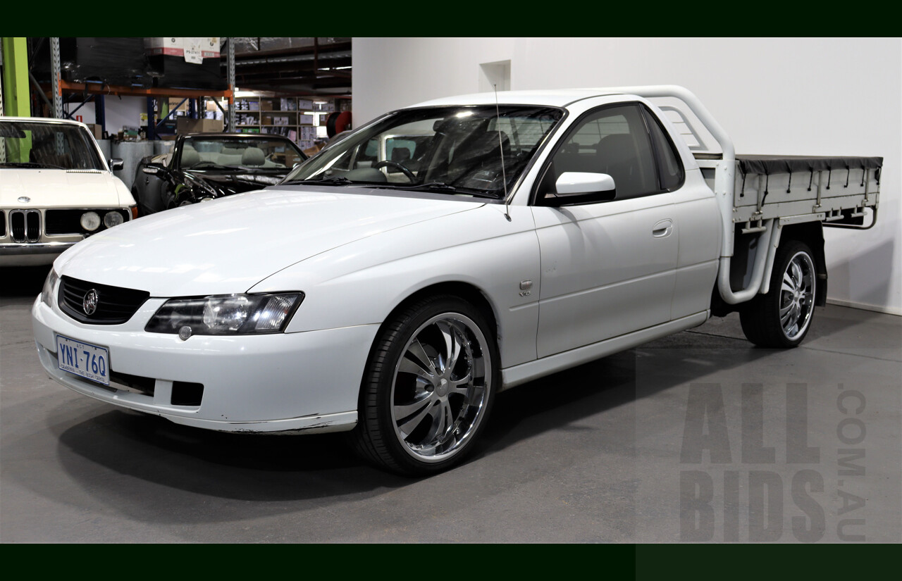 2/2004 Holden Commodore ONE Tonner VYII C/Chas White 5.7L V8