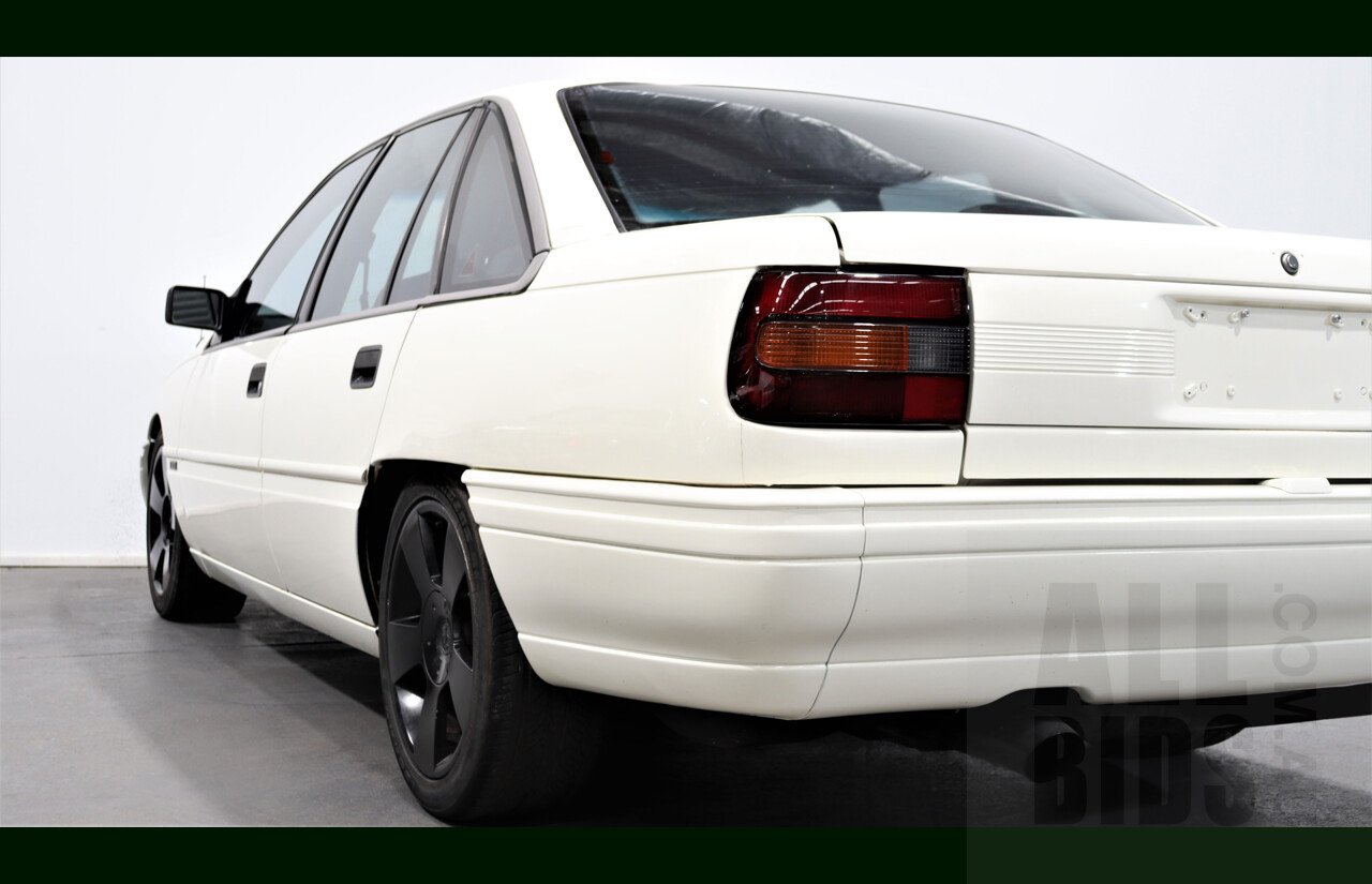 9/1991 Holden Commodore Executive VN 4d Sedan White 5.0L V8