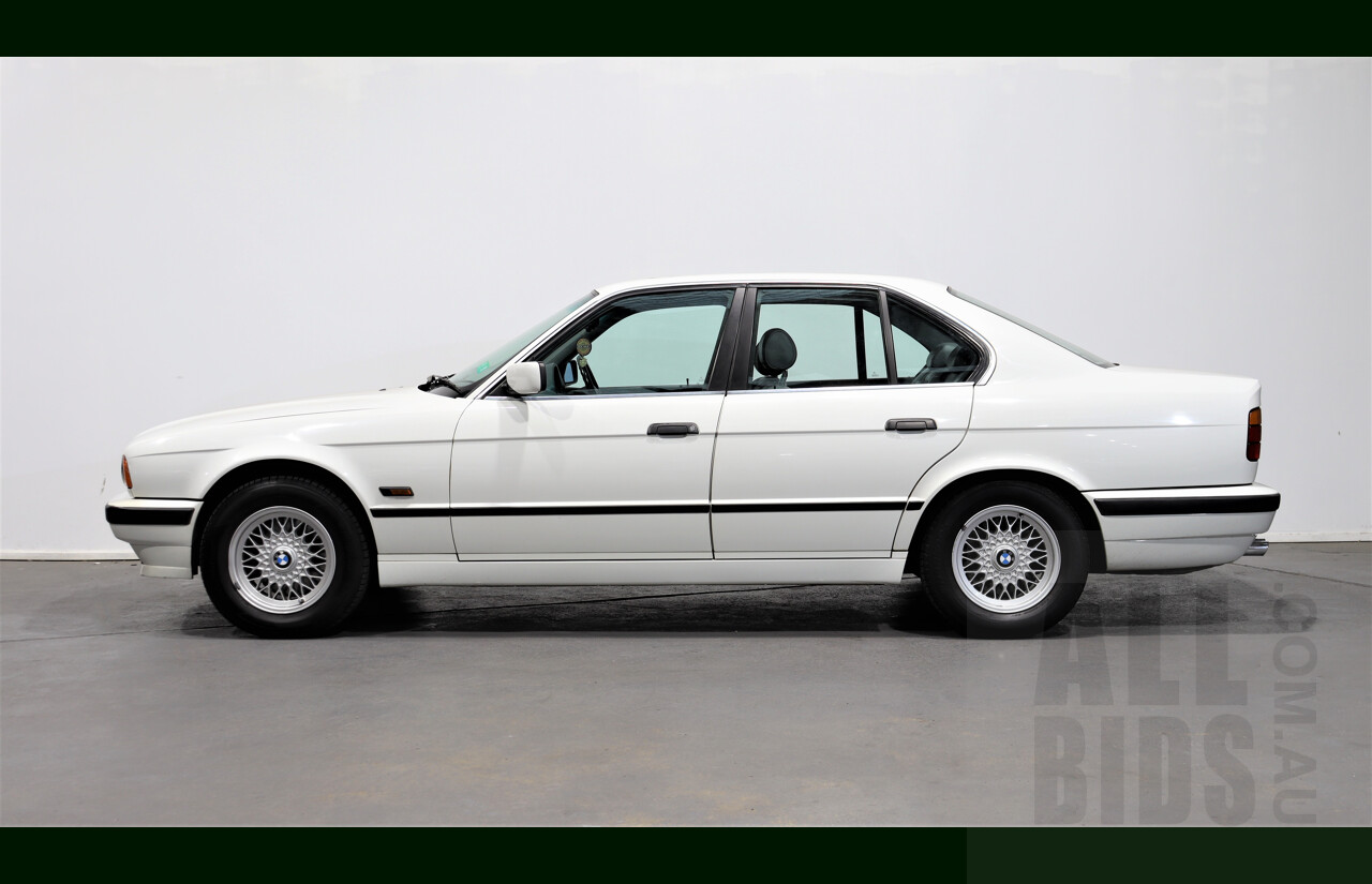 9/1995 BMW 530i E34 4d Sedan White 3.0L V8