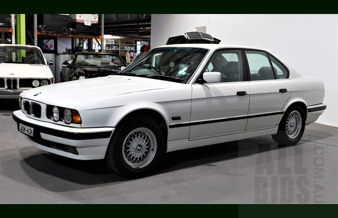 9/1995 BMW 530i E34 4d Sedan White 3.0L V8