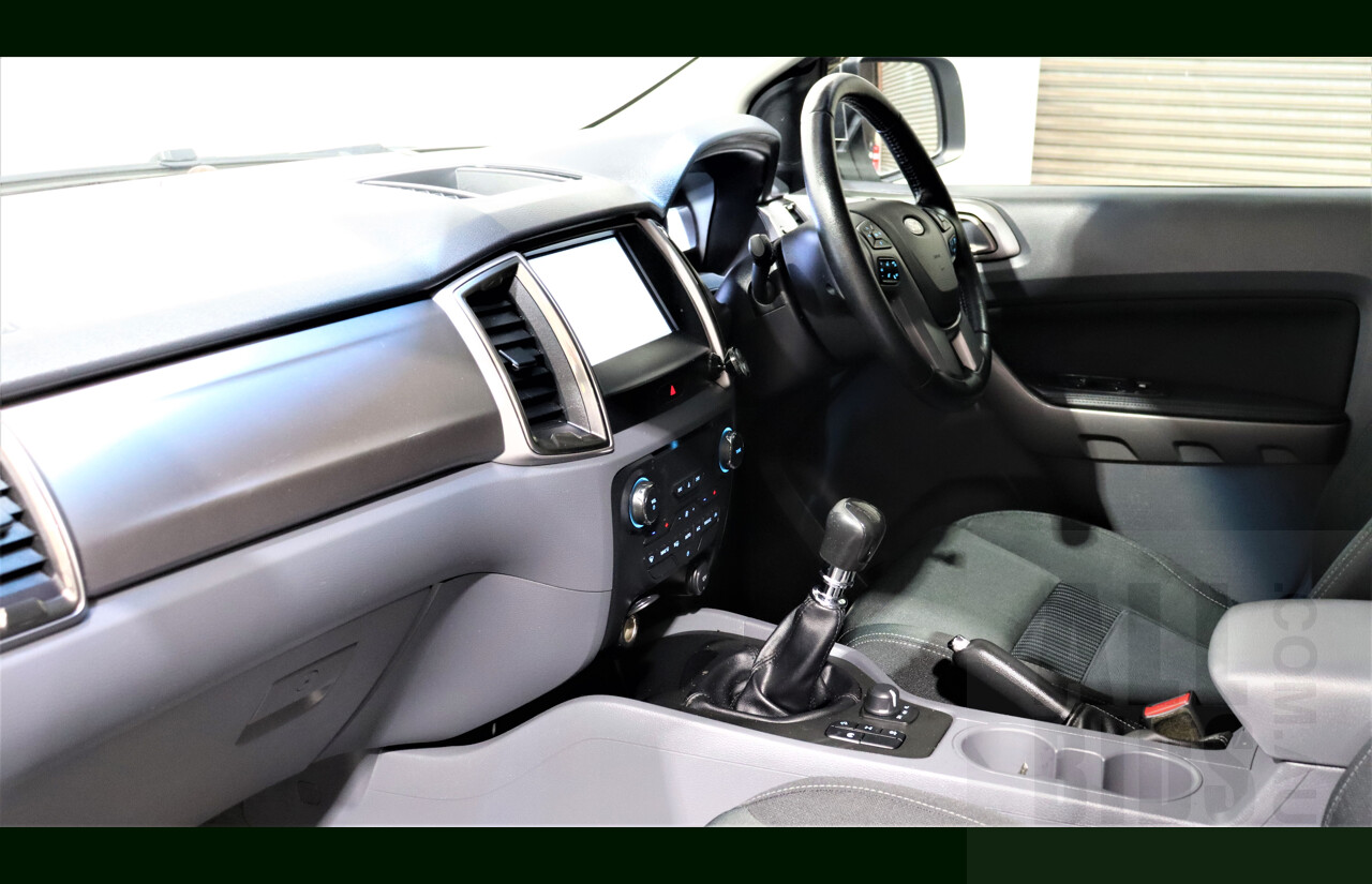 2/2016 Ford Ranger XLT 3.2 (4x4) PX Dual Cab Utility White 3.2L