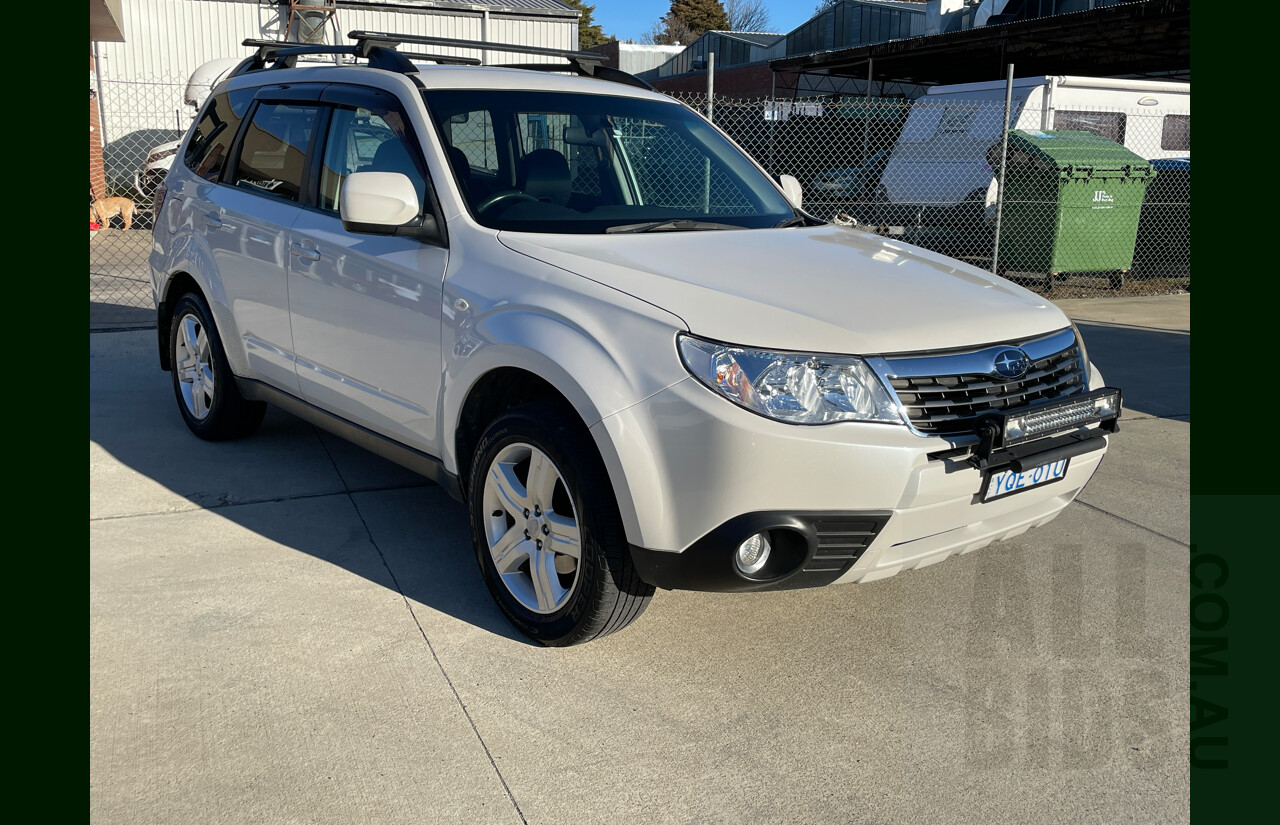 9/2009 Subaru Forester XS MY09 4d Wagon White 2.5L