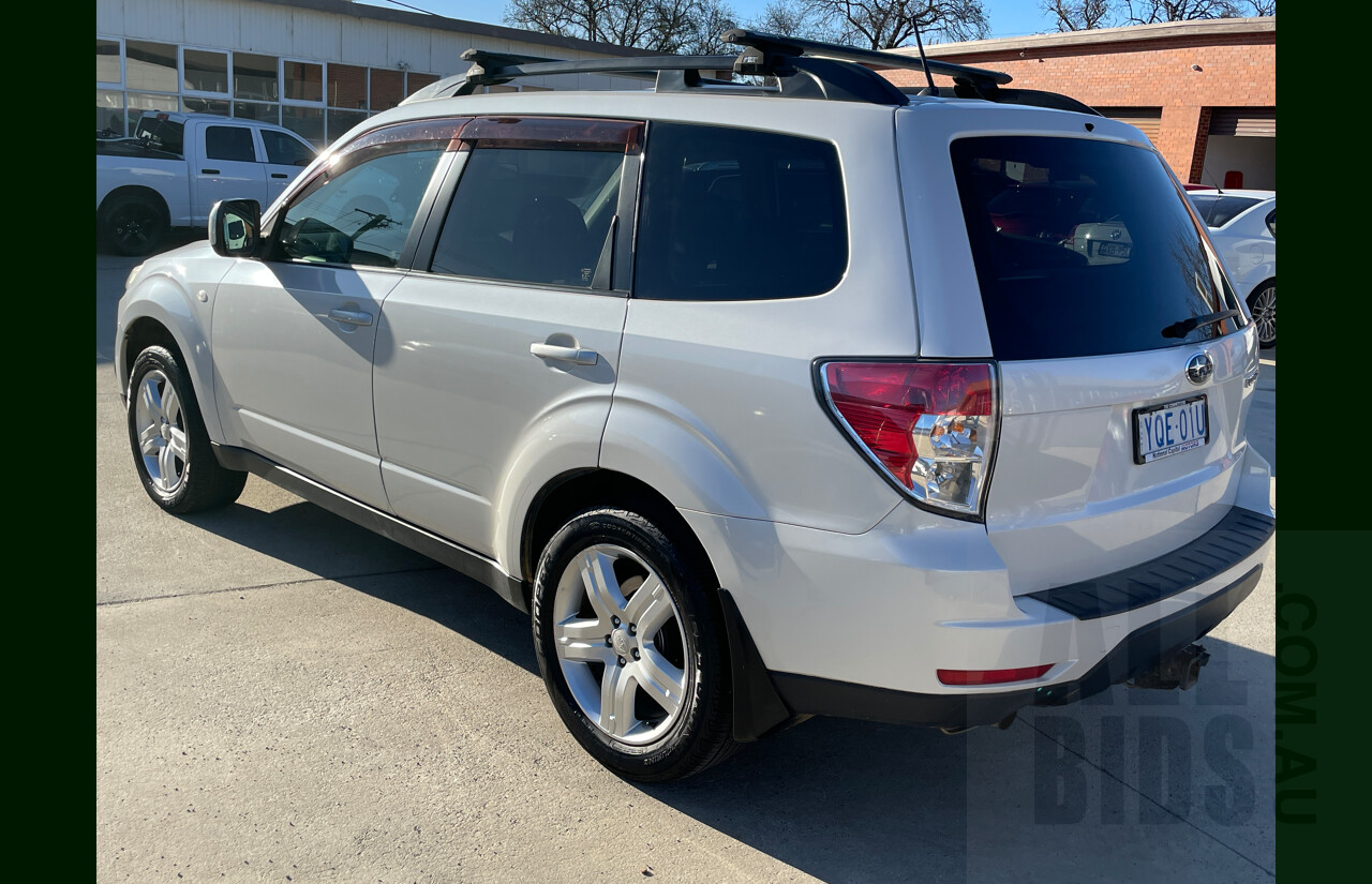 9/2009 Subaru Forester XS MY09 4d Wagon White 2.5L