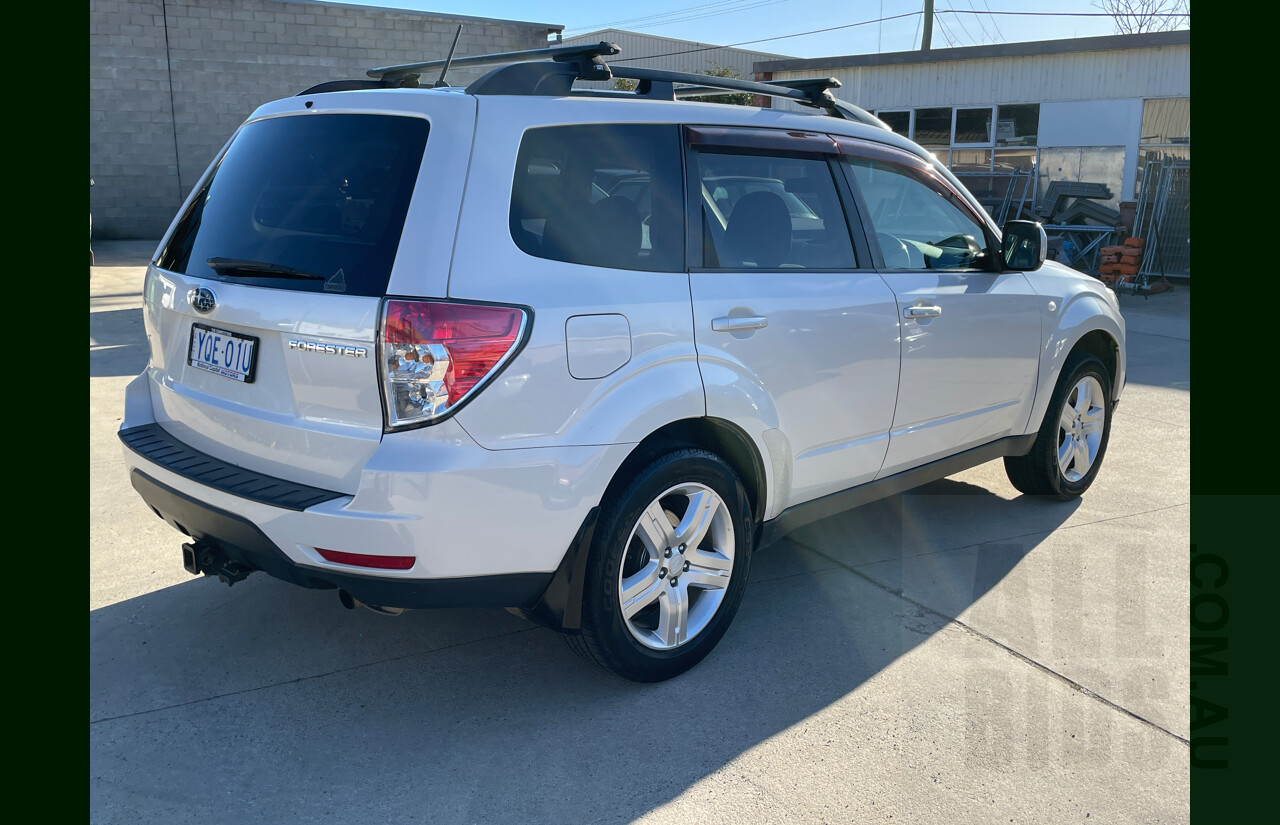 9/2009 Subaru Forester XS MY09 4d Wagon White 2.5L