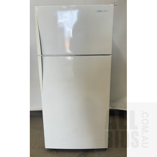 Westinghouse RJ522V 520 Fridge-Freezer