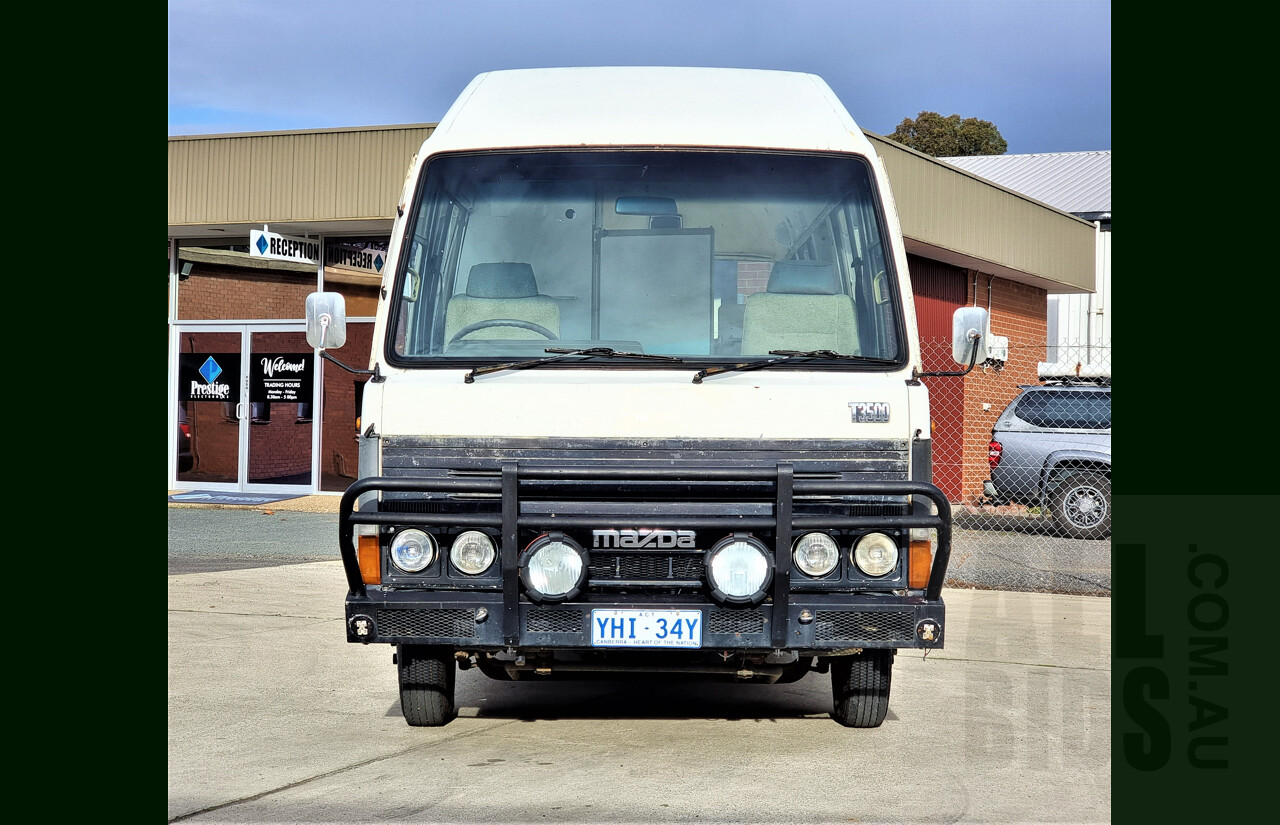 11/1991 Mazda T3500 3dr Bus White 3.5L Diesel - Motorhome