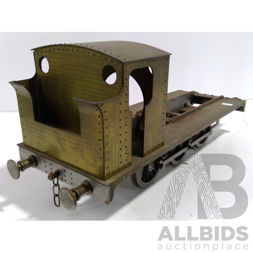 Fabricated Live Steam Locomotive Chassis and Cabin, 89mm Gauge, Garden Railroad Scale, 0-6-0 Configuration