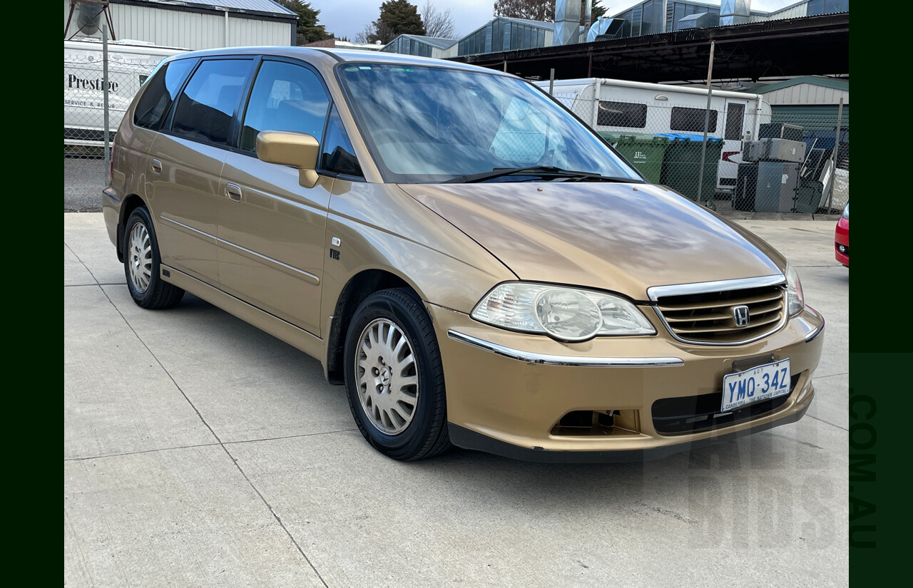 8/2000 Honda Odyssey V6L (6 Seat)  4d Wagon Gold 3.0L