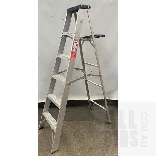 Rhino 1.8 Meter Ladder
