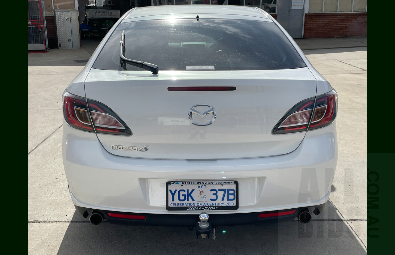 4/2009 Mazda Mazda6 Classic GH 5d Hatchback White 2.5L